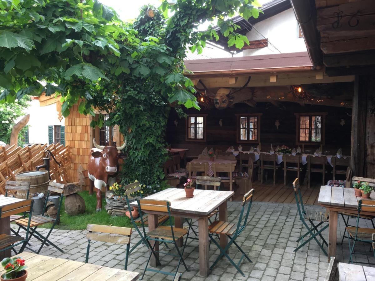 Gasthof Zacherlbraeu Fusch an der Glocknerstraße Esterno foto