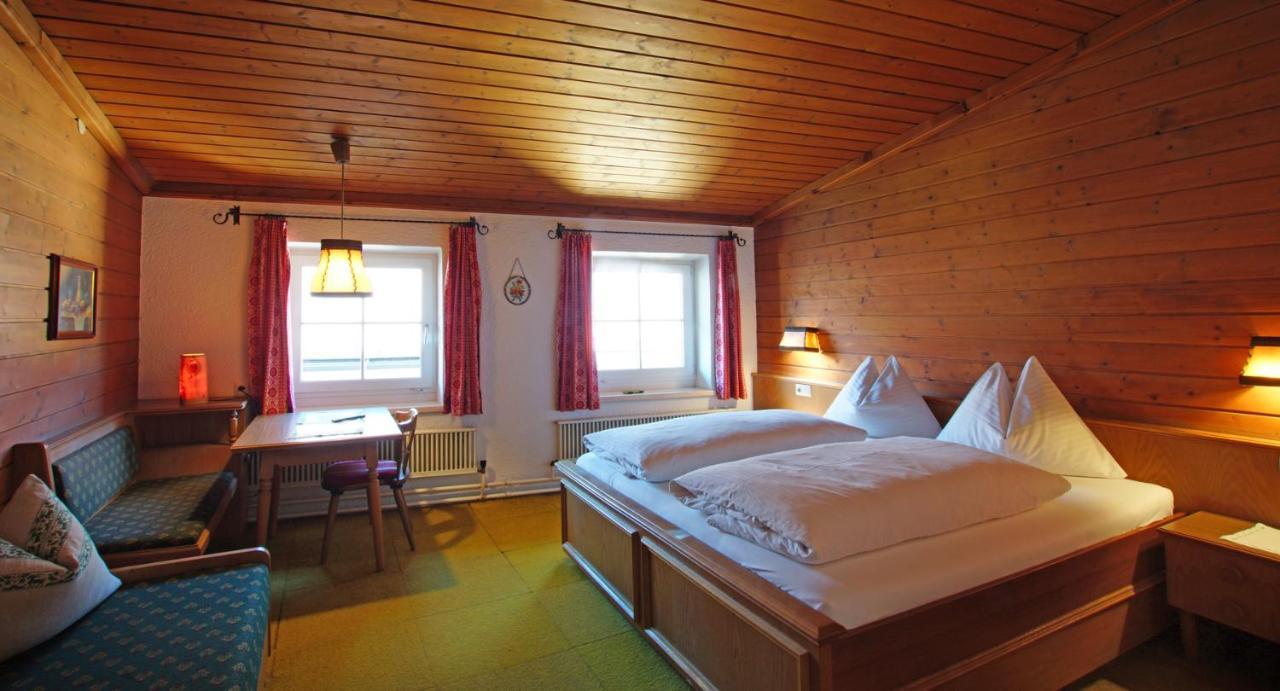 Gasthof Zacherlbraeu Fusch an der Glocknerstraße Esterno foto